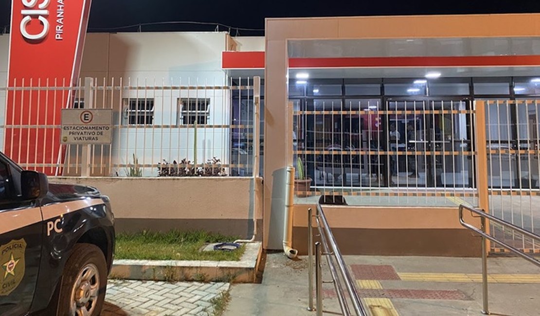 Mulher é presa em flagrante após agredir a própria mãe em Piranhas
