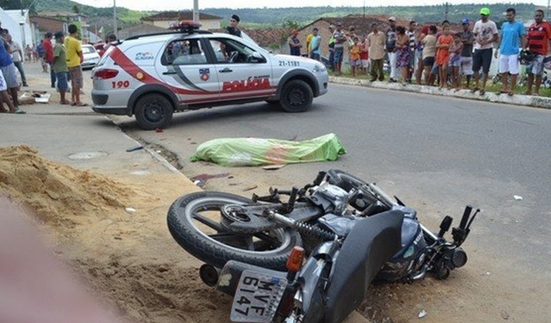 Mulher morre em grave acidente de trânsito em São Miguel dos Campos