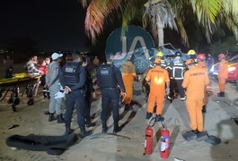 Motorista perde controle de veículo, bate em coqueiro e fica preso às ferragens, em Arapiraca