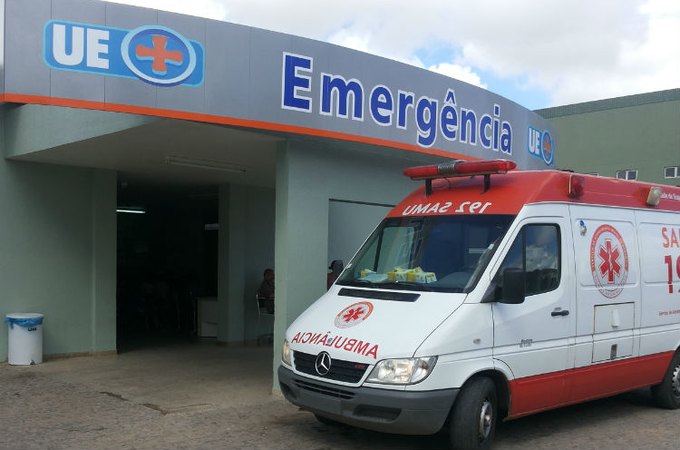 Apos decisão judicial médica acusada de matar ex-marido retorna ao trabalho no HEA