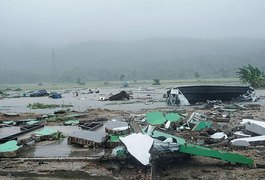 Sobe para 281 número de mortos em tsunami na Indonésia