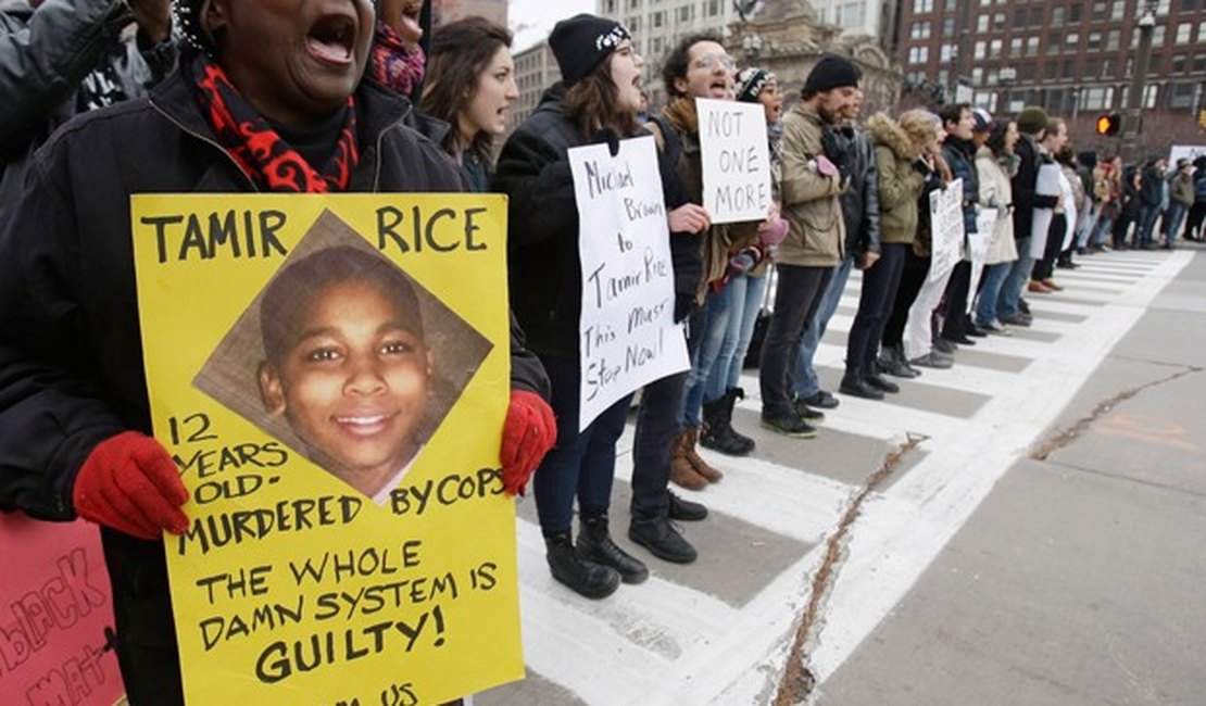 Família de menino negro morto por policial vai receber indenização de R$ 21 milhões