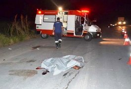 Uma pessoa morre e duas ficam feridas após grave acidente entre motos em Campo Alegre