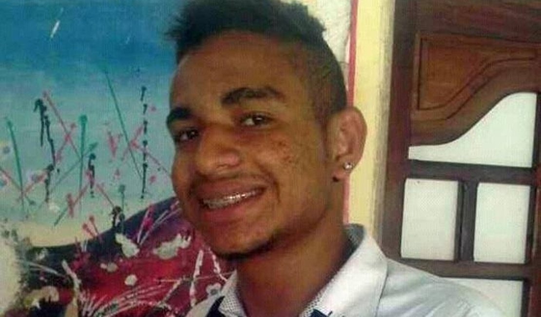 Jovem é assassinado pouco antes da meia noite em Teotônio Vilela