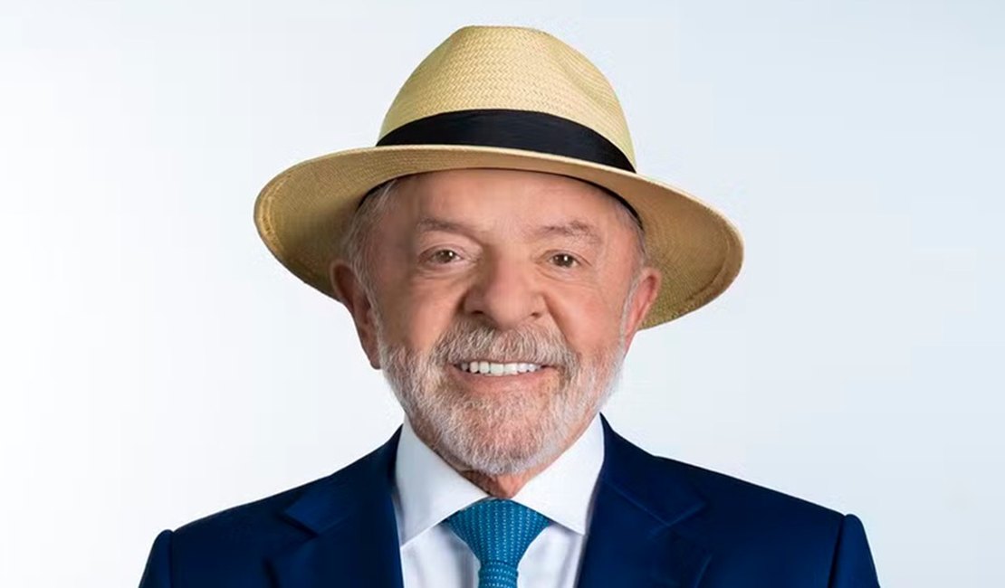 Pesquisa Atlas/Bloomberg: Lula tem 43,4% e lidera com quase 10 pontos de diferença contra Flávio Bolsonaro