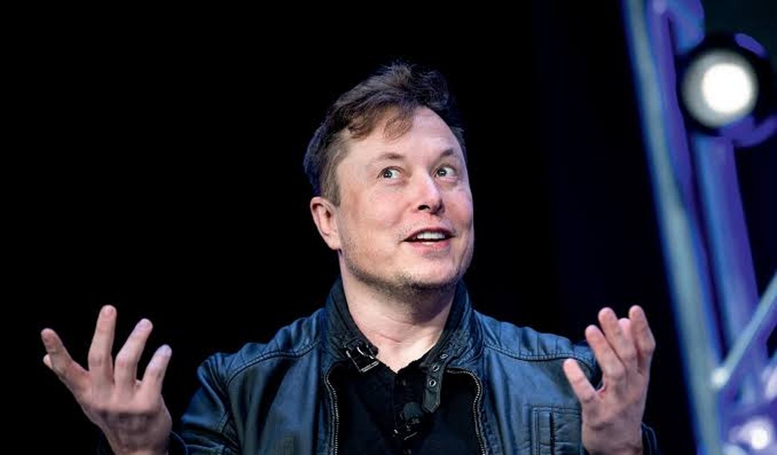 Elon Musk anuncia nova CEO mulher do Twitter e confirma saída do cargo após 6 meses
