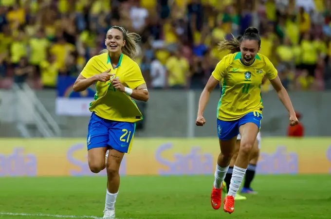 Com público de mais de 29 mil pessoas, Seleção Brasileira Feminina empata com a Argentina na Arena Pernambuco