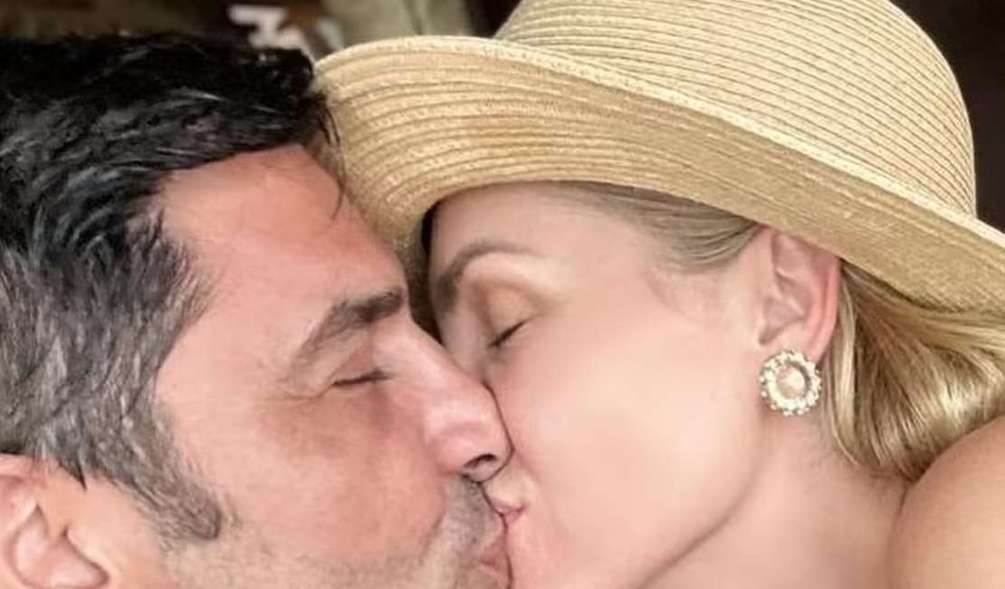 Ana Hickmann assume namoro com Edu Guedes