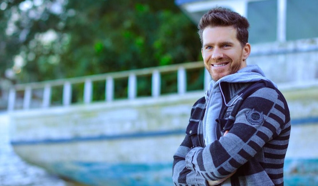 Ex-sertanejo Maicon superou coma, sequestro e vive com bala alojada na cabeça