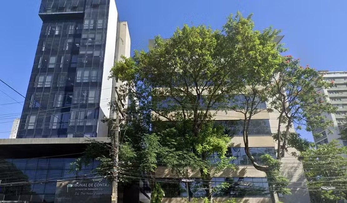 TCE suspende concurso público após aprovação de candidata suspeita de fraudar 14 provas
