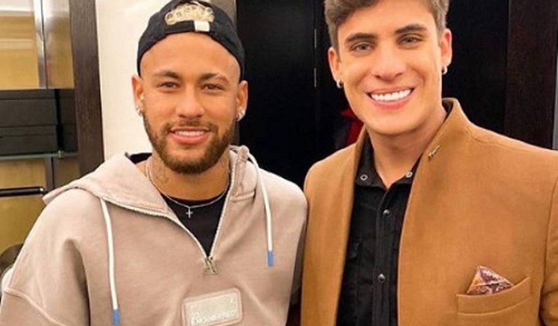 Em suposto áudio vazado, Neymar chama namorado da mãe de viadinho