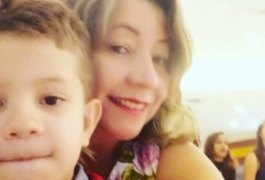 Após decisão judicial, IML de Maceió libera corpo de garoto morto pela mãe
