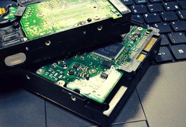 Polícia Federal cumpre mandado contra venda de dados, em Alagoas