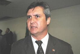 Amigos de delegado alagoano fazem campanha para custear tratamento