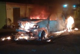 Para escapar de sequestro empresário pula de carro em movimento