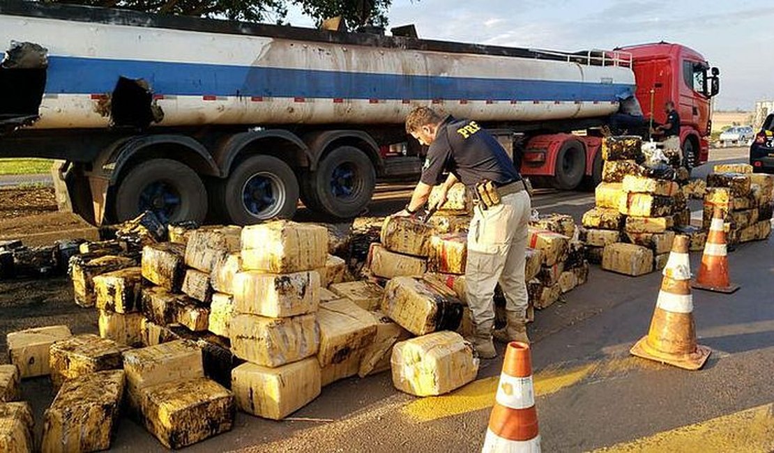 Polícia apreende quase 3 toneladas de maconha escondidas em tanque de caminhão