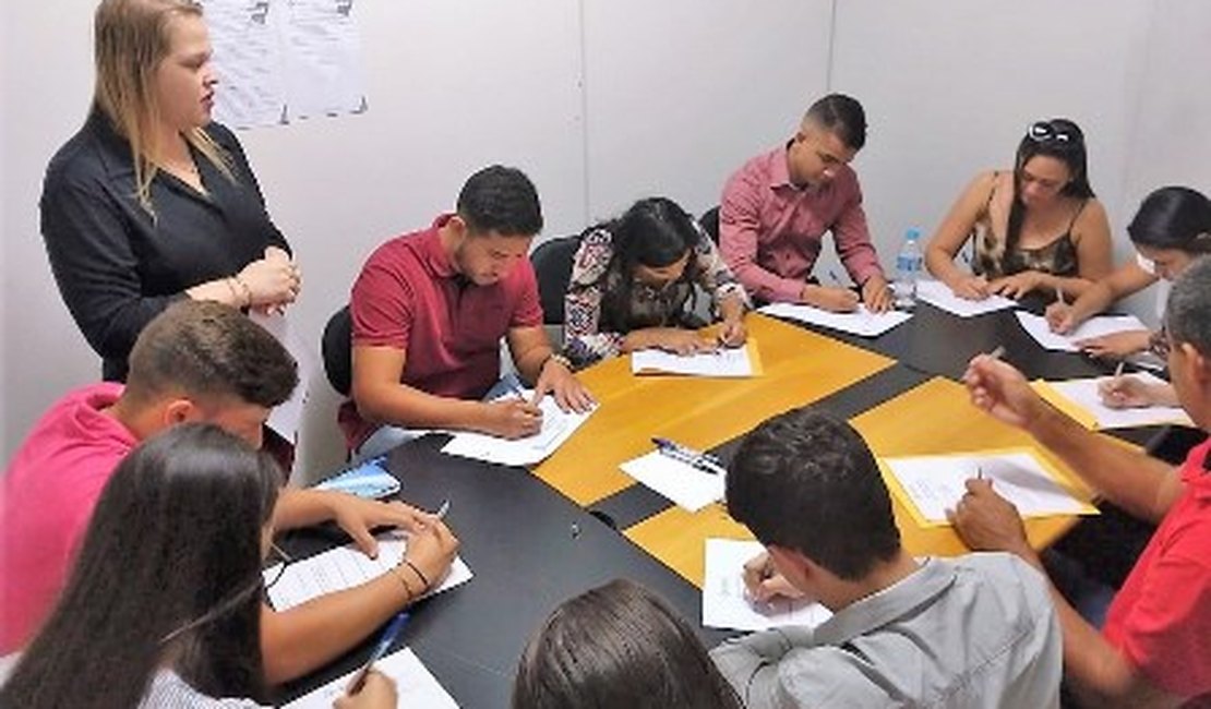 Prefeitura de Arapiraca abre mais de 200 vagas de estágio para estudantes de nível superior e médio