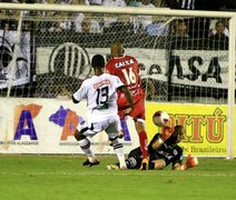 ASA pode ser punido por insultos de torcedor em alto falante de estádio