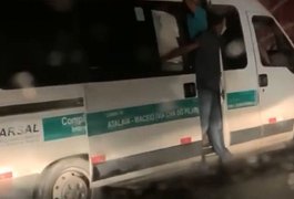 Van de transporte complementar é suspensa após vídeo de superlotação