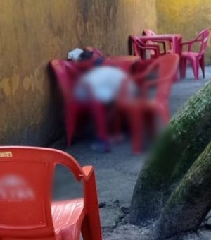 Idoso de 72 anos é morto a tiros em bar na cidade de Penedo
