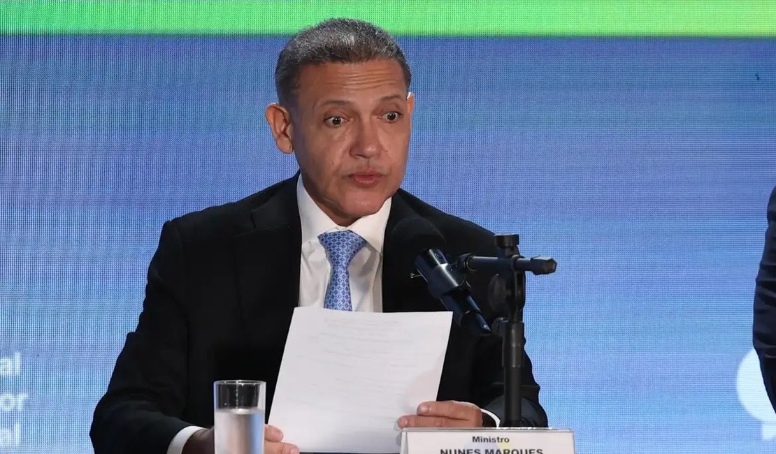 Presidente do TSE afirma que eleições ocorreram dentro da normalidade e que questionamentos serão analisados
