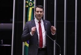 Projeto de lei que reduz para 30 dias prazo para perícia médica no INSS é apresentado por deputado alagoano