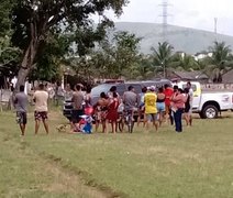 Jovens são assassinados a tiros em campo de futebol ano interior de Alagoas