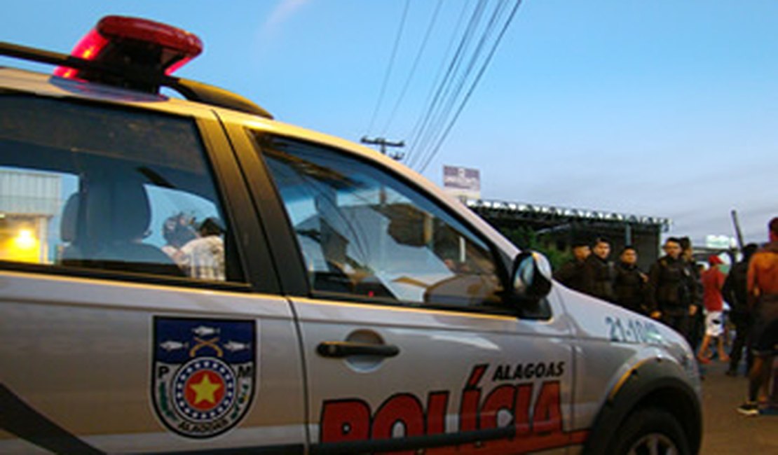 Girau: homem ameaça esposa e polícia e tenta atear fogo em casa