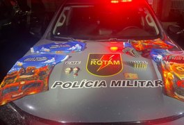 Ação policial em bar apreende camisas de facção e revólver em São Miguel dos Milagres