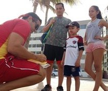 Cresce risco de crianças se perderem em praias de Alagoas no carnaval