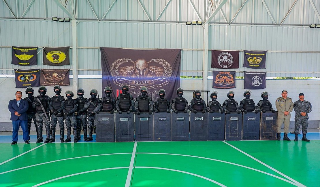 Polícia Militar forma 4ª turma do Curso de Controle de Distúrbios Civis