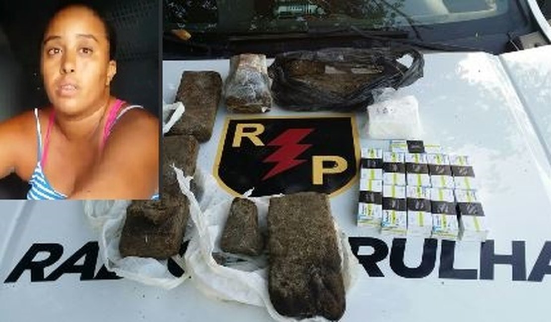 Mulher é presa comercializando drogas na Praça da Faculdade