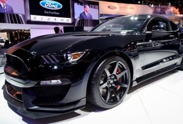 Ford avisa que Mustang será vendido Brasil