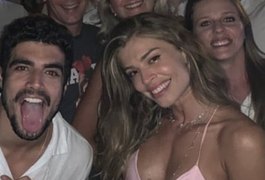 Caio Castro assume relacionamento com Grazi Massafera no Valetine's Day