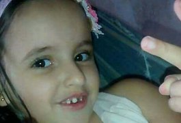 Parentes denunciam demora na liberação de corpo de criança pelo IML de Arapiraca