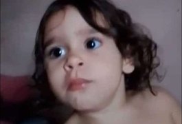 Menina de apenas 2 anos morre afogada em piscina de rancho, em Arapiraca