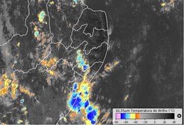 Semarh emite novo alerta sobre elevação do Rio Ipanema