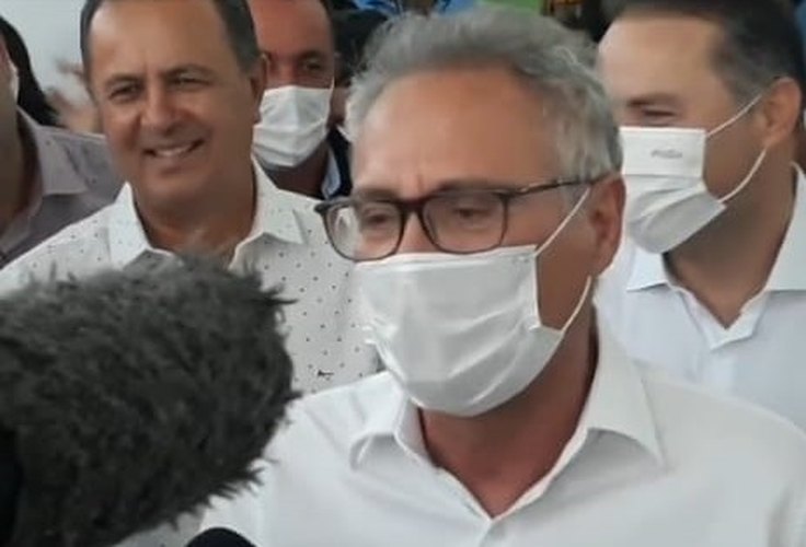 Renan Calheiros anuncia Antonio Albuquerque como candidato a governador de Alagoas