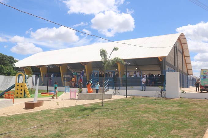 Vídeo. Prefeitura de Arapiraca inaugura Ginásio de Esportes na Baixa da Onça