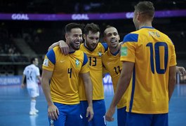Brasil sofre contra Japão na Copa do Mundo de Futsal, mas vai às quartas