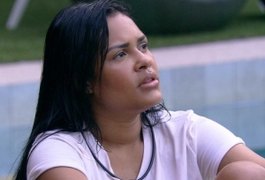 Flayslane é acusada de mentir sobre auxílio emergencial, discute e cita Neymar