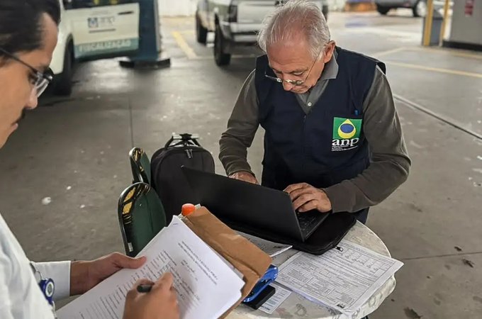 ANP aplicou R$ 200 milhões em multas por alta abusiva de combustíveis