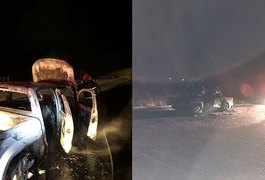 Amarok fica completamente destruída após ser atingida por incêndio no Litoral Sul