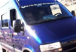 Bandidos interceptam van de Banda em Traipu