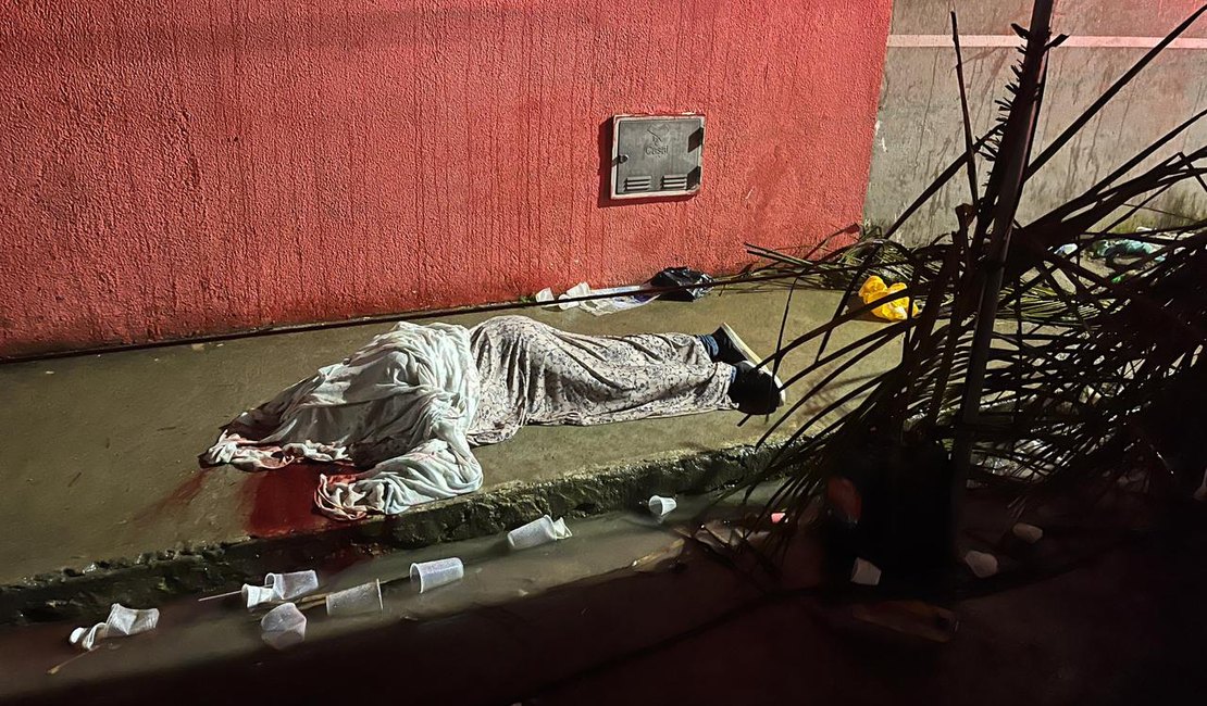 Jovem é assassinado a tiros durante a madrugada no bairro Planalto
