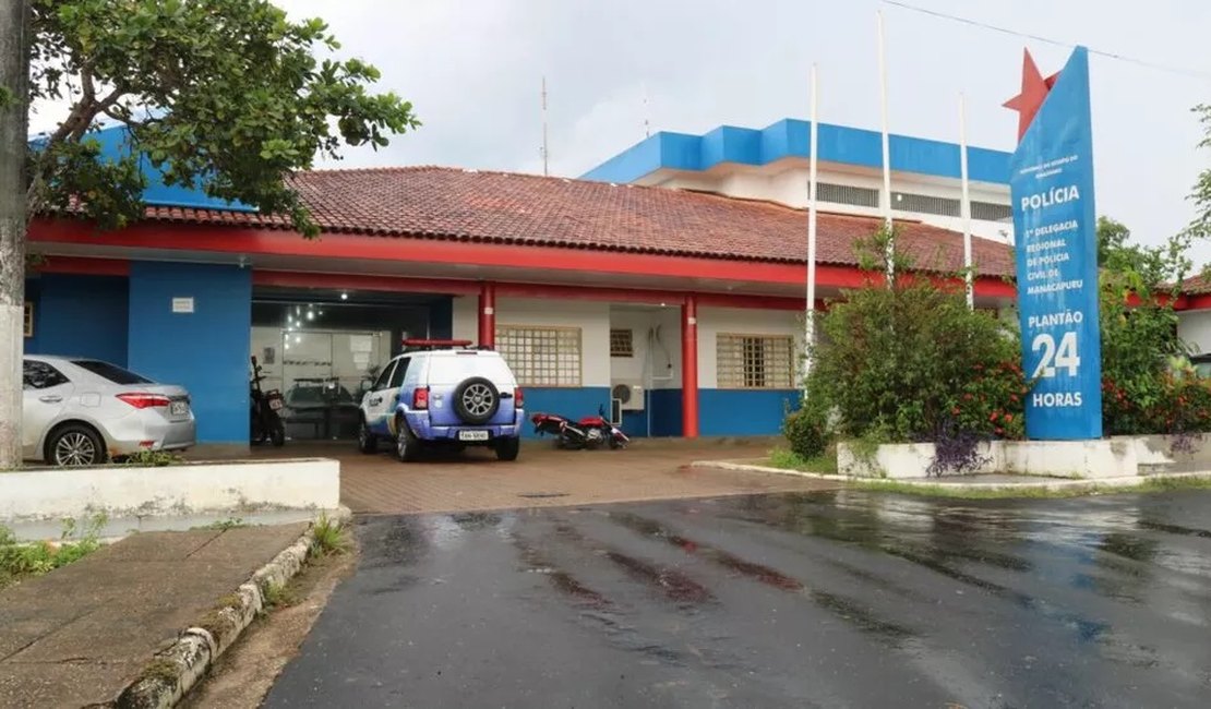 Após presenciar briga entre sogros, adolescente mata pai da namorada
