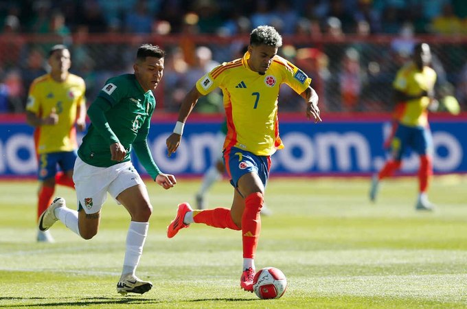 Bolívia quebra jejum de 21 anos, vence a Colômbia e sonha com a Copa