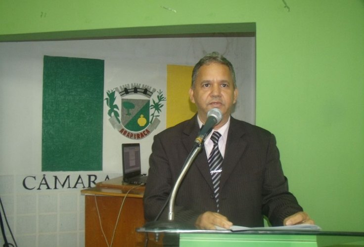 “Espero não ter que usar a comissão de ética”, afirma vereador arapiraquense