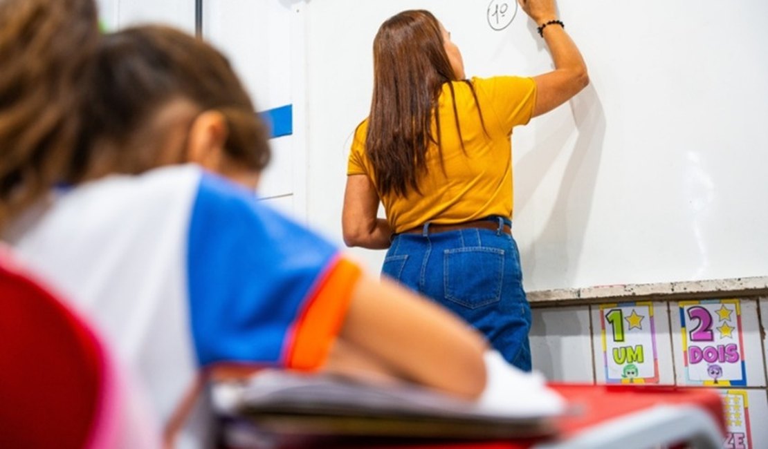 Prefeitura de Maceió lança novo PSS com mais de 5,7 mil vagas, em diferentes cargos, na Educação