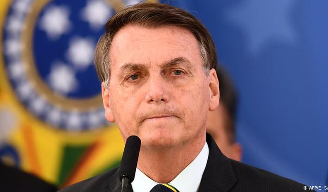 Mau tempo faz Bolsonaro se atrasar para compromisso em ...
